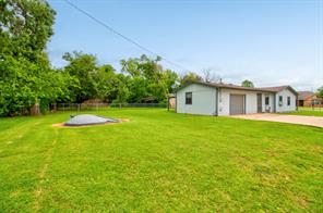 105 E Park Street - Photo 26