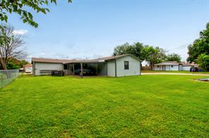 105 E Park Street - Photo 27
