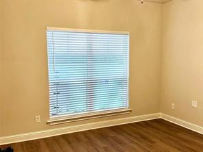 358 Frederick Drive - Photo 11