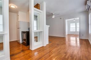 5211 Worth Street - Photo 28