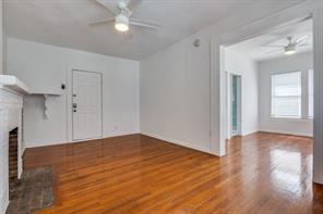 5211 Worth Street - Photo 3