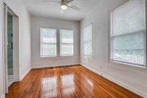 5211 Worth Street - Photo 30