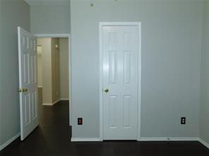 1648 Crown Point Drive - Photo 18