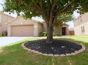 1648 Crown Point Drive - Photo 2