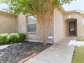 1648 Crown Point Drive - Photo 4