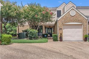 215 Cimarron Trail - Photo 1