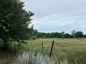 215 N Cummings Drive - Photo 1