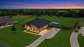 1089 Emilia Drive - Photo 2