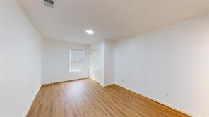 1404 E Polk Street - Photo 12