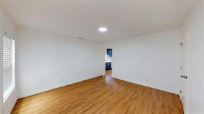 1404 E Polk Street - Photo 18