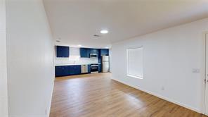 1404 E Polk Street - Photo 9