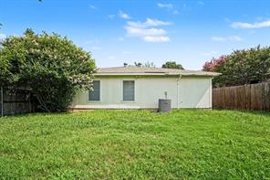 4216 Fernleaf Drive - Photo 16