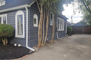 306 Harbin Avenue - Photo 38