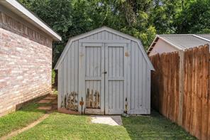 213 King Arthur Drive - Photo 27