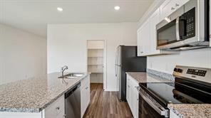 14204 Donahue Street - Photo 10