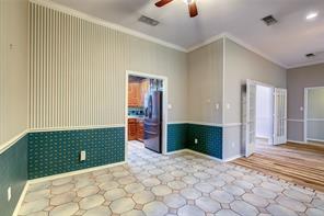 900 River Oaks Drive - Photo 14
