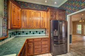 900 River Oaks Drive - Photo 16