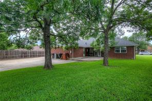 900 River Oaks Drive - Photo 35