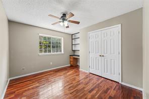 1004 Creekside Drive - Photo 16