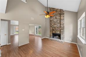 1004 Creekside Drive - Photo 4