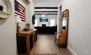 910 Park Vista Drive - Photo 2