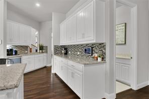 12428 Eagle Narrows Drive - Photo 10