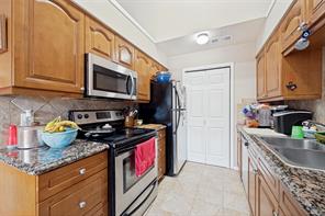 5644 Cedar Creek Drive - Photo 4