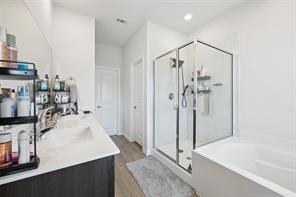 2028 Saddle Way - Photo 13
