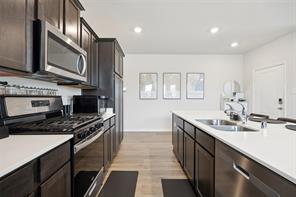 2028 Saddle Way - Photo 8
