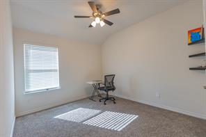 6321 Wales Street - Photo 15