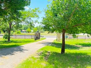 2621 Fm 1827 - Photo 3