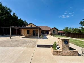 363 Willow Drive - Photo 1