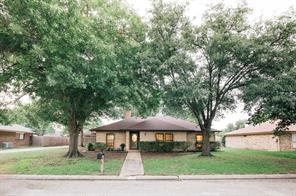2409 Green Oaks Street - Photo 1