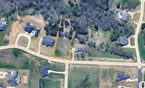 E-4 Waterstone Estates Drive - Photo 1