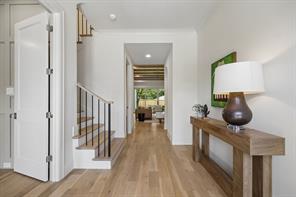 6207 Sudbury Drive - Photo 3