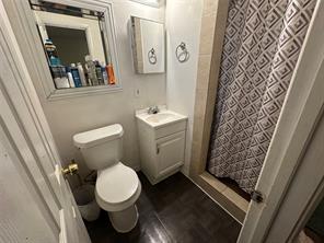 2133 Greenway Street - Photo 6