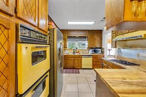 6241 Onyx Drive S - Photo 11
