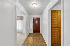 6241 Onyx Drive S - Photo 3