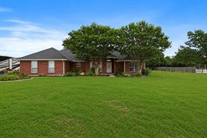 3909 Timbercrest Drive E - Photo 2