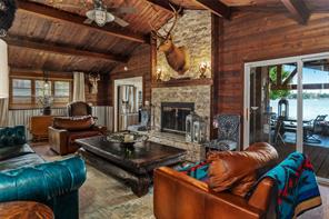 309 Shore Line Drive - Photo 4