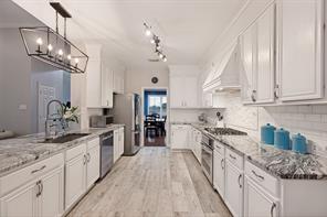 7800 Crazy Horse Drive - Photo 13