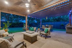 7800 Crazy Horse Drive - Photo 32