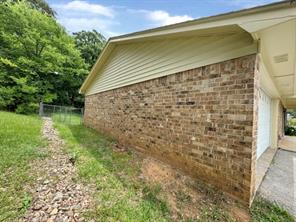 210 Syble Lane - Photo 2
