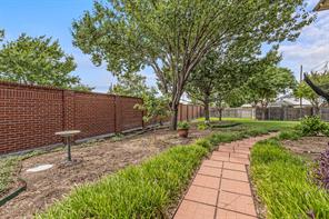 2177 Lone Pecan Drive - Photo 31