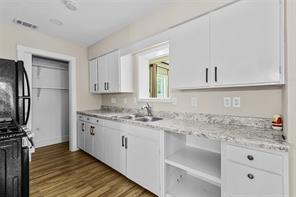 5700 Lenore Street - Photo 18