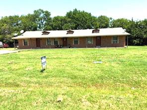 803 W Bells Boulevard - Photo 4