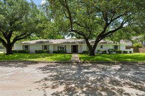 4113 Ridglea Country Club Drive - Photo 1