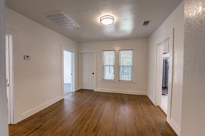 924 E Leuda Street - Photo 13