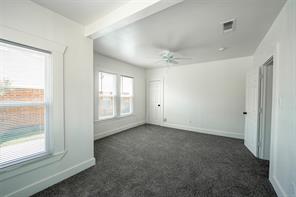 924 E Leuda Street - Photo 6