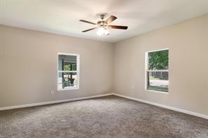 562 SW 1ST - Photo 9